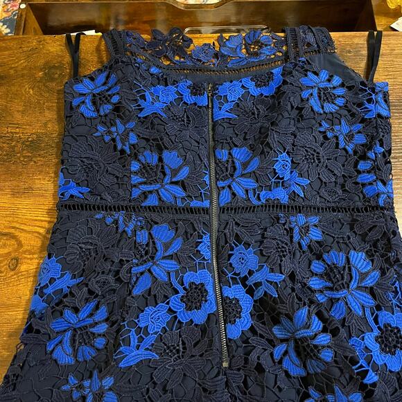 T Tahari Blue Lace A-Line Dress Size Small Elegant Cocktail Party Wedding Guest - Picture 8 of 16